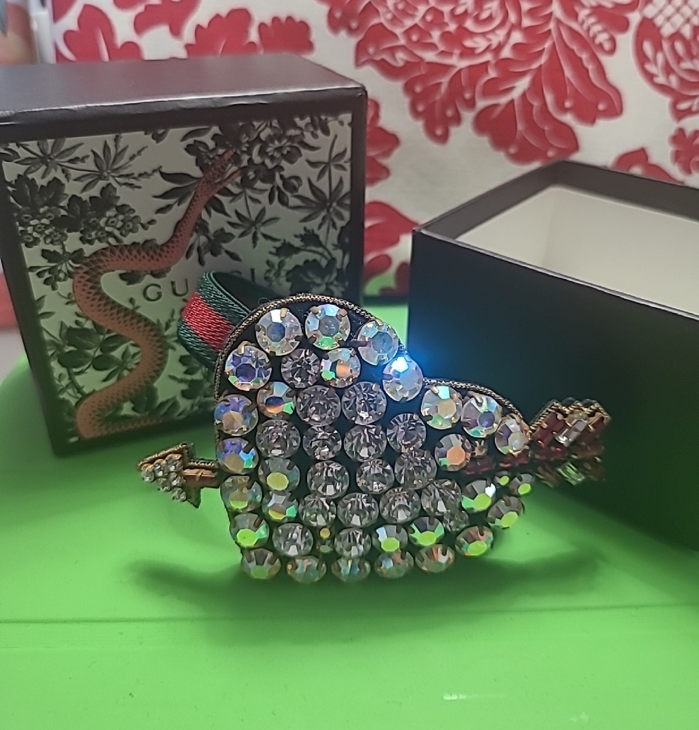 Gucci Crystal Heart Bracelet with Green and Red Stripe